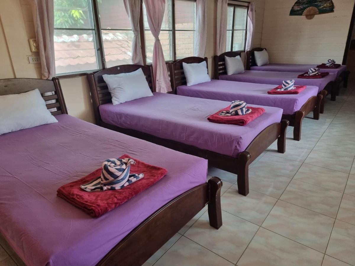 Lotus Hostel Beach Ko Tao Dış mekan fotoğraf
