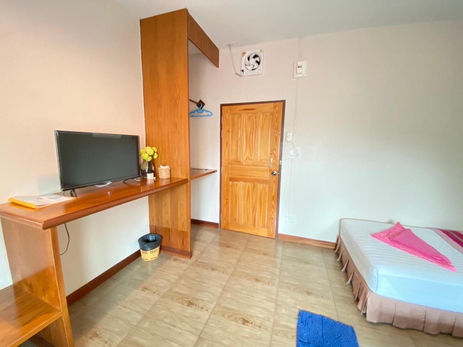 Lotus Hostel Beach Ko Tao Dış mekan fotoğraf