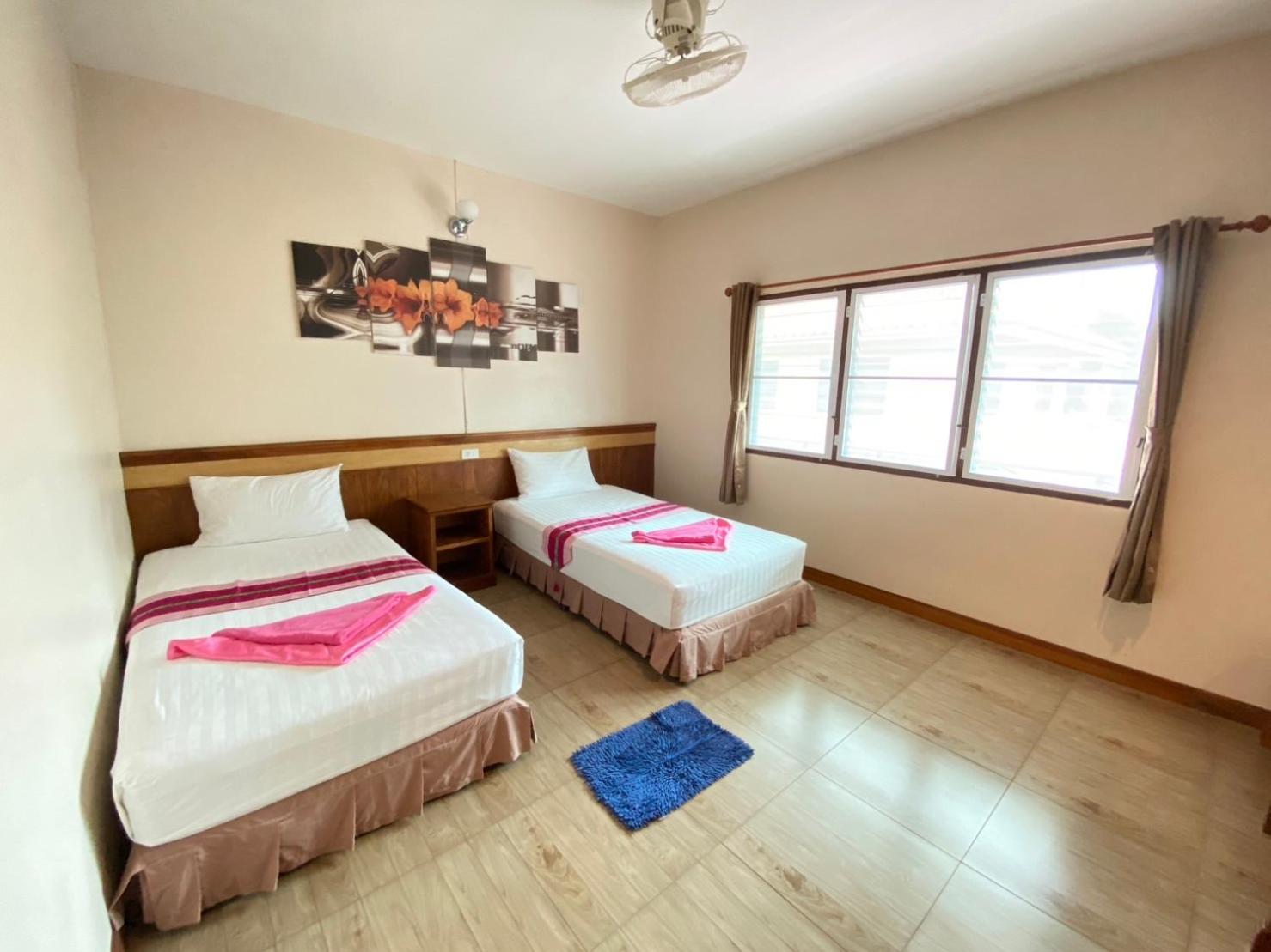 Lotus Hostel Beach Ko Tao Dış mekan fotoğraf