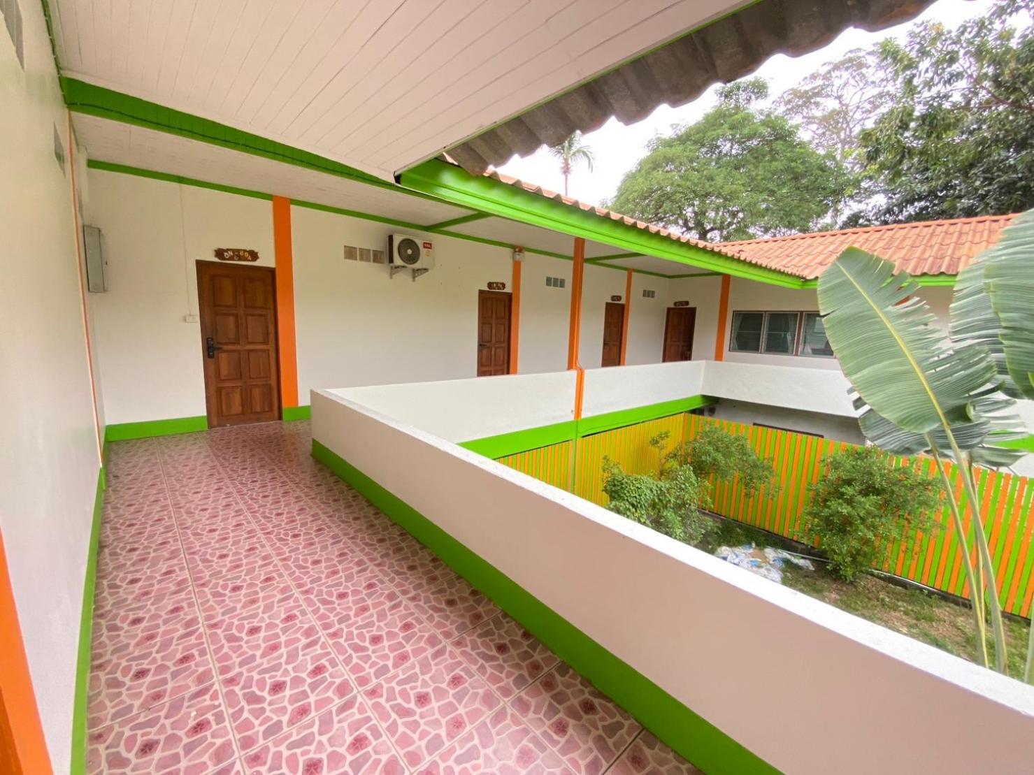 Lotus Hostel Beach Ko Tao Dış mekan fotoğraf