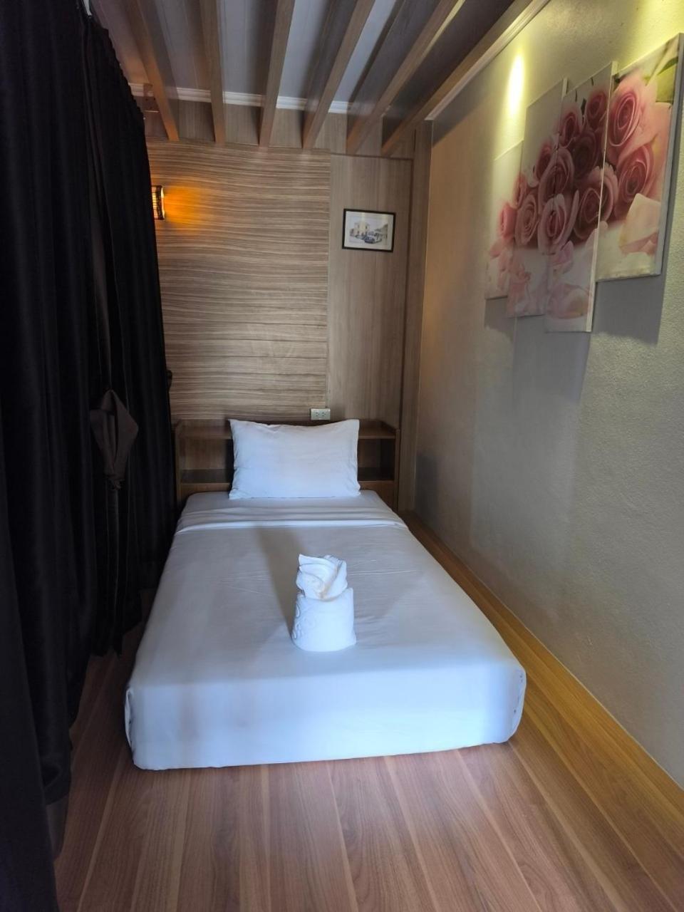 Lotus Hostel Beach Ko Tao Dış mekan fotoğraf